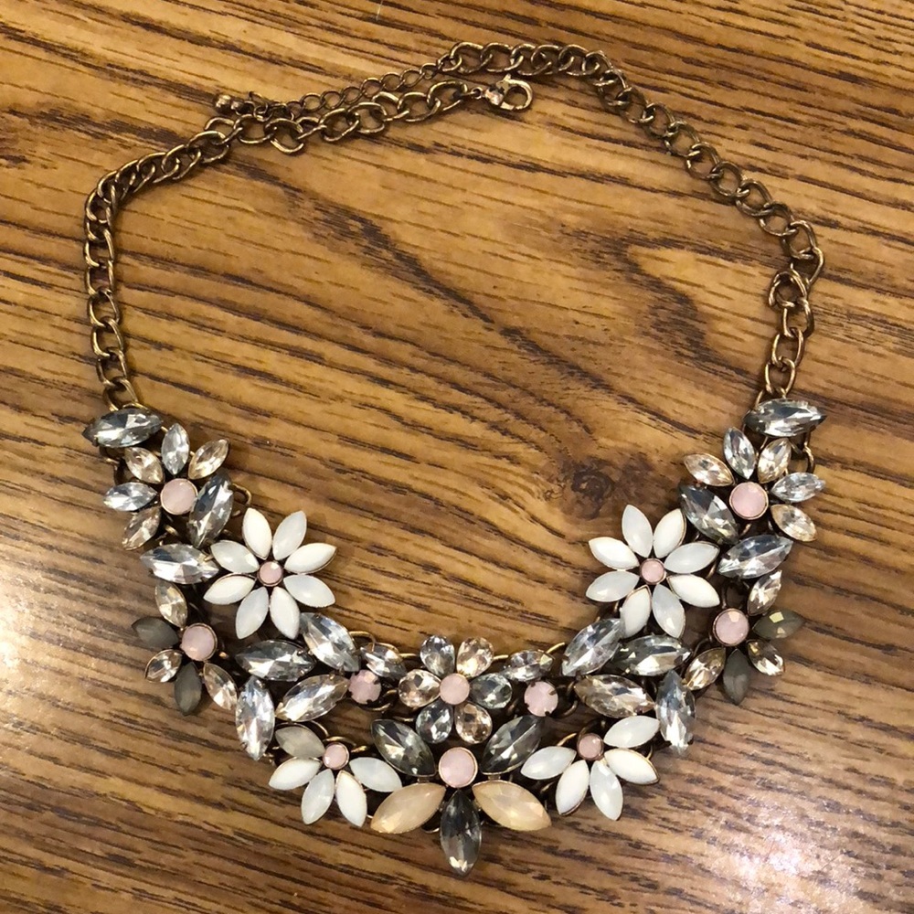 Necklace - Picture 2 of 3